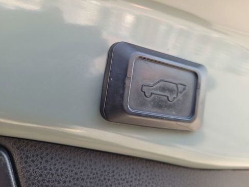 Used 2023 Toyota RAV4 XLE w/ Convenience Package AWD/4WD image 29