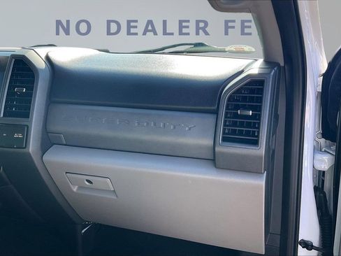 Used 2019 Ford F250 XL w/ STX Appearance Package image 25