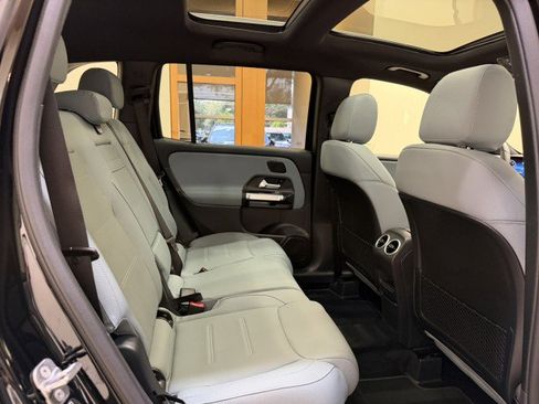 Certified 2026 Mercedes-Benz GLB 250 image 14