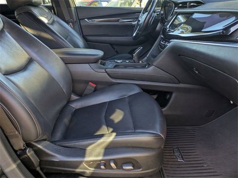Used 2020 Cadillac XT6 Sport image 30