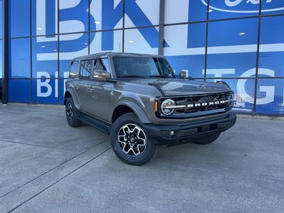New 2025 Ford Bronco Outer Banks