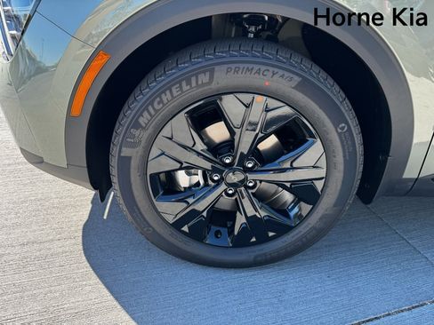 New 2025 Kia Sportage X-Line image 8