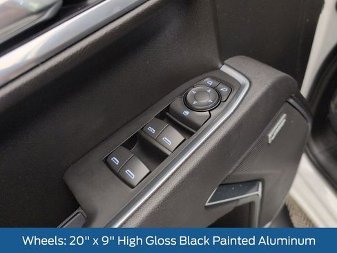 Used 2025 GMC Sierra 1500 Elevation w/ Preferred Package AWD/4WD image 34