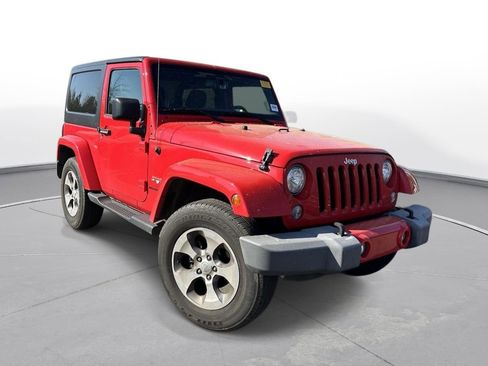 Used 2017 Jeep Wrangler Sahara w/ Connectivity Group image 4