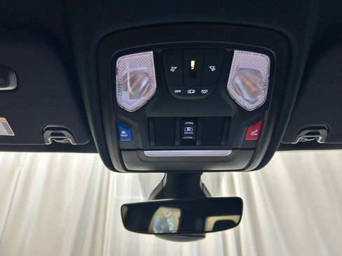 Used 2022 RAM 1500 Big Horn AWD/4WD image 19