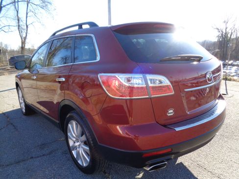 Used 2010 MAZDA CX-9 Grand Touring w/ Moonroof & Bose Audio Pkg image 7