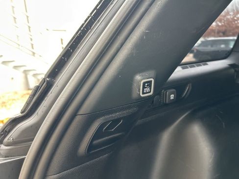 Used 2022 Jeep Grand Cherokee Altitude image 31