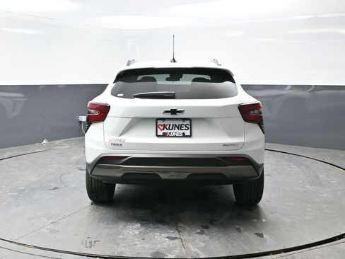 New 2026 Chevrolet Trax ACTIV image 10