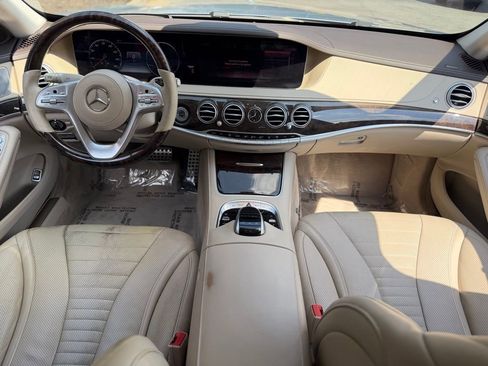 Used 2019 Mercedes-Benz S 560 Sedan image 39