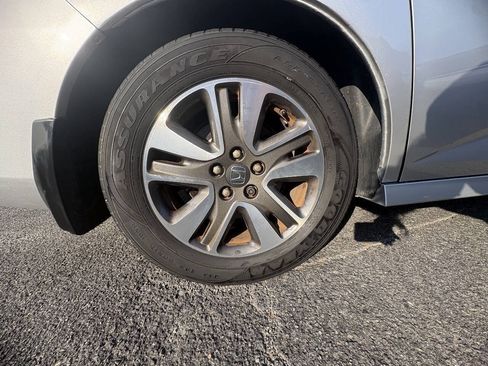 Used 2015 Honda Odyssey Touring Elite image 28