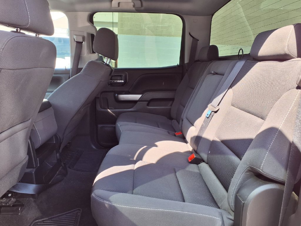 Used 2018 Chevrolet Silverado 1500 LT w/ All Star Edition RWD image 17