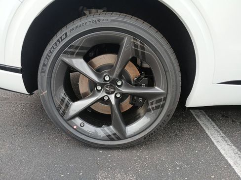 Used 2026 Genesis GV70 3.5T Sport Prestige image 17