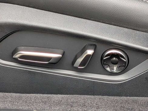 Used 2023 Acura TLX FWD image 16