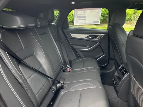 New 2026 Jaguar F-PACE R-Dynamic S image 18