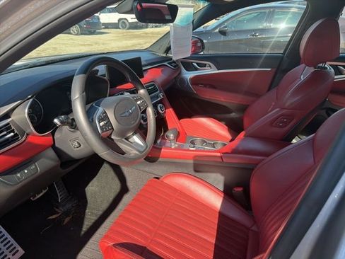 Used 2023 Genesis G70 2.0T w/ Sport Prestige Package image 10