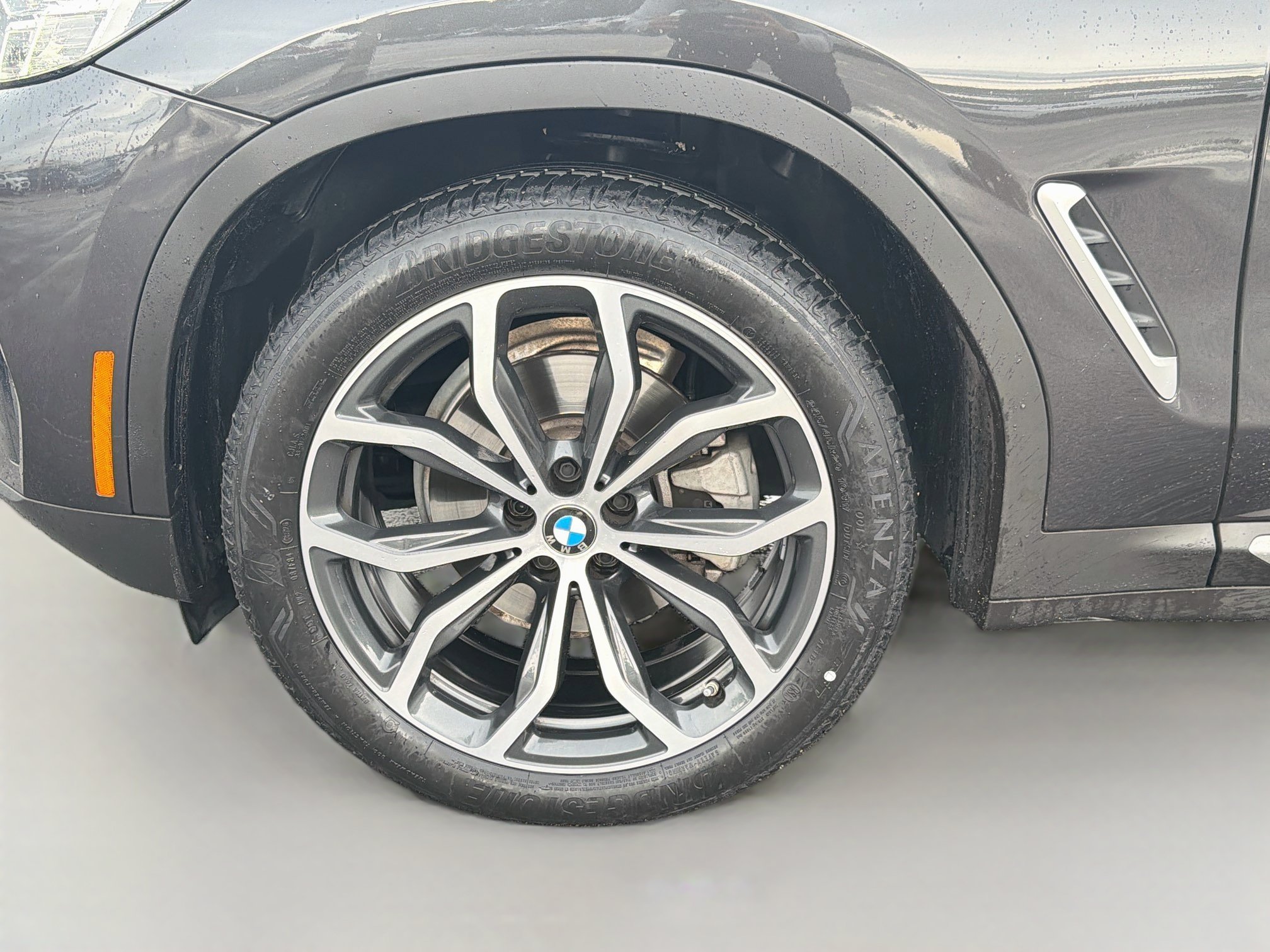 Used 2024 BMW X4 xDrive30i w/ Convenience Package AWD/4WD image 42