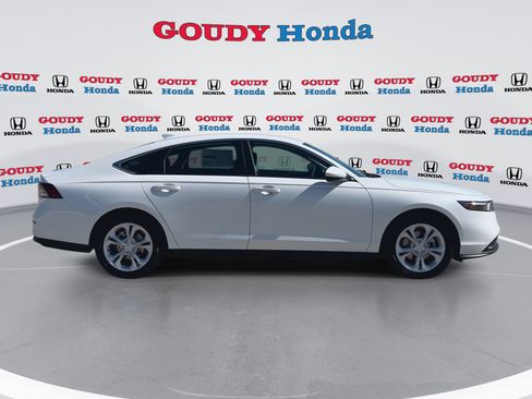 New 2026 Honda Accord LX image 9