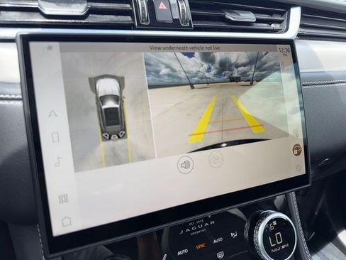 Used 2025 Jaguar F-PACE R-Dynamic S AWD/4WD image 21
