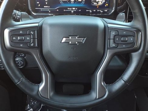 Used 2024 Chevrolet Silverado 1500 ZR2 AWD/4WD image 16