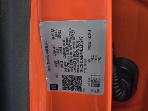 Used 2022 Chevrolet Colorado Z71 w/ Safety Package image 29