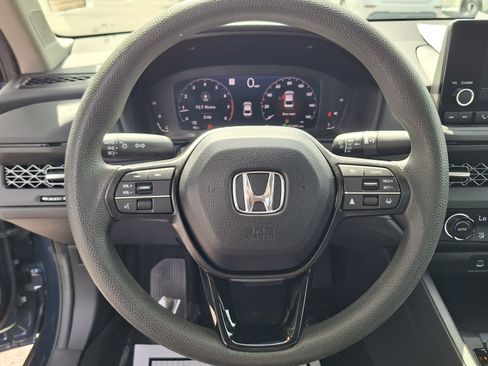 Used 2024 Honda Accord EX image 10