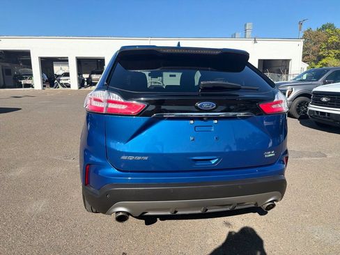 Used 2020 Ford Edge SEL w/ Convenience Package FWD image 5