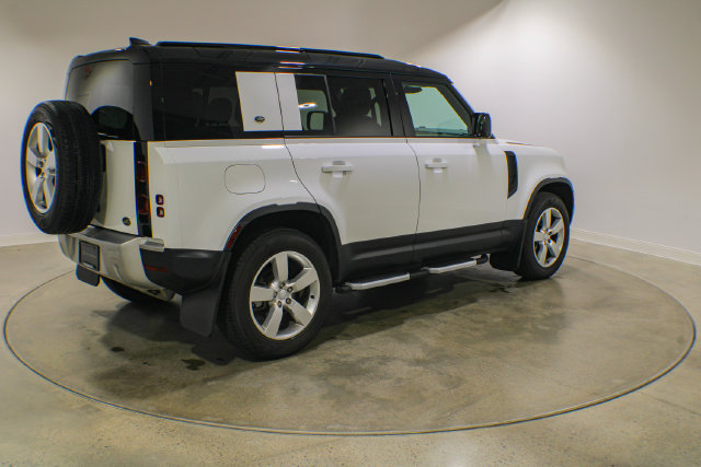 Used 2023 Land Rover Defender 110 S AWD/4WD image 6