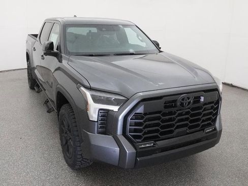 New 2026 Toyota Tundra Limited AWD/4WD image 32