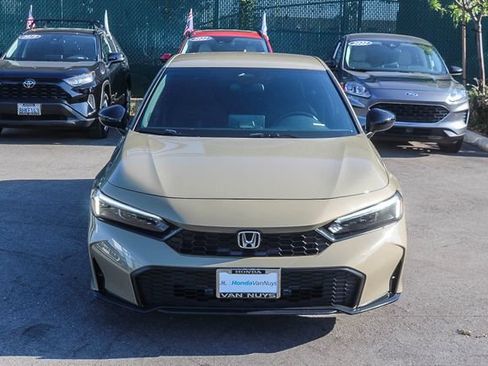 Used 2025 Honda Civic Sport image 2