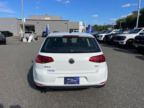Used 2017 Volkswagen Golf Wolfsburg Edition FWD image 4