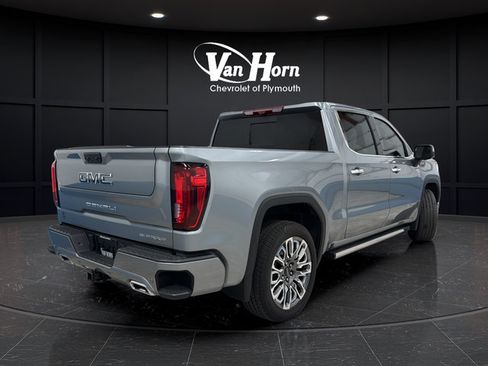 Used 2025 GMC Sierra 1500 Denali Ultimate AWD/4WD image 7
