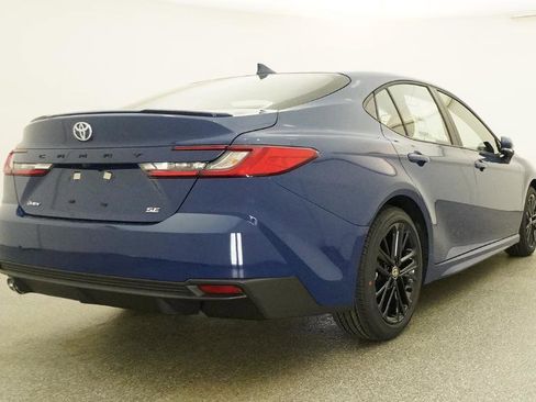 New 2026 Toyota Camry SE FWD image 27
