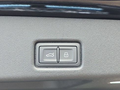 New 2026 Audi Q5 Premium AWD/4WD image 13
