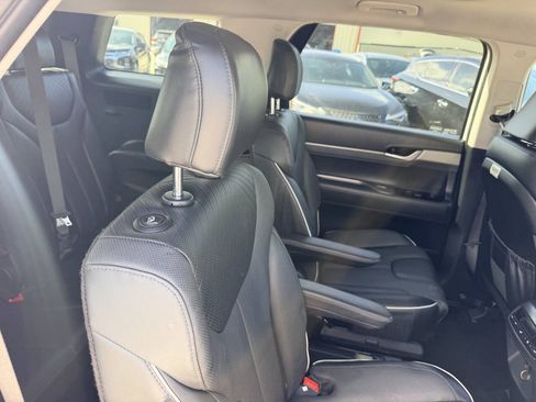 Used 2024 Hyundai Palisade SEL FWD image 21