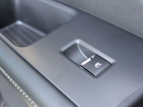 New 2025 Ford Expedition Max Platinum w/ Stealth Performance Package image 37