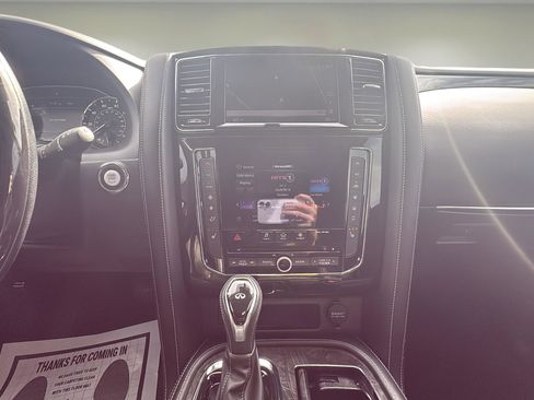 Used 2021 INFINITI QX80 Luxe w/ Cargo Package image 10