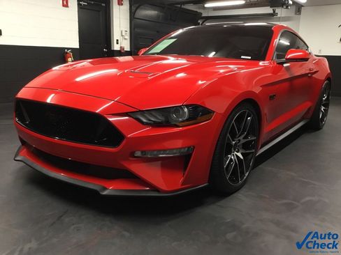 Used 2018 Ford Mustang GT Premium w/ Equipment Group 401A image 5