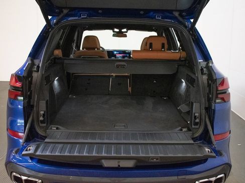 Used 2026 BMW X5 M60i AWD/4WD image 26