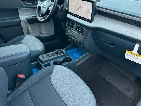 New 2026 Ford Maverick XLT AWD/4WD image 14