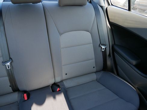 Used 2018 Kia Forte LX FWD image 14