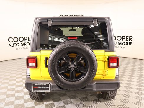 Used 2021 Jeep Wrangler Unlimited Sport AWD/4WD image 20