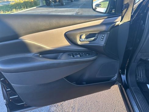 Used 2022 Nissan Murano SL w/ Cargo Package image 27