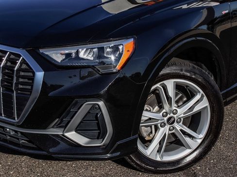 Used 2021 Audi Q3 2.0T Premium w/ Convenience Package image 47