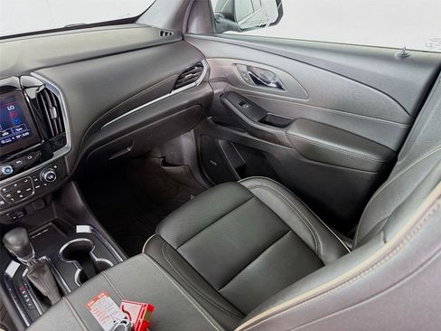 Used 2023 Chevrolet Traverse Premier w/ LPO, Floor Liner Package AWD/4WD image 27