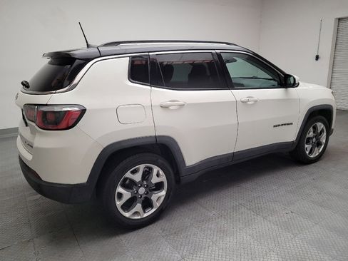 Used 2018 Jeep Compass Limited w/ Navigation Group FWD image 10
