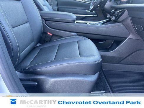 New 2026 Chevrolet Traverse LT w/ Enhanced Driving Package AWD/4WD image 41