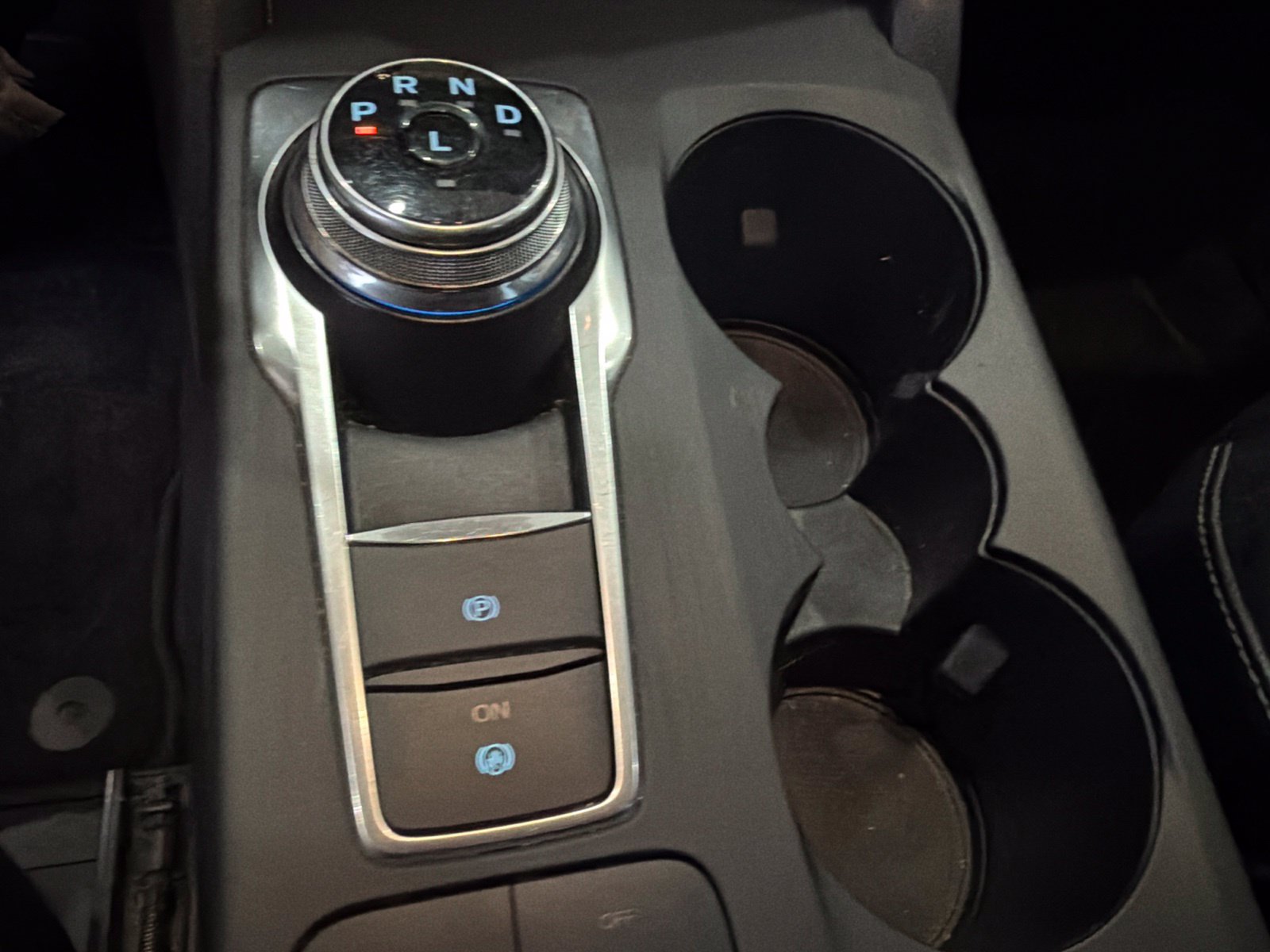 Used 2020 Ford Escape SEL FWD image 11
