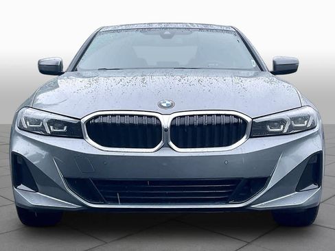 Used 2023 BMW 330i xDrive Sedan w/ Premium Package AWD/4WD image 3