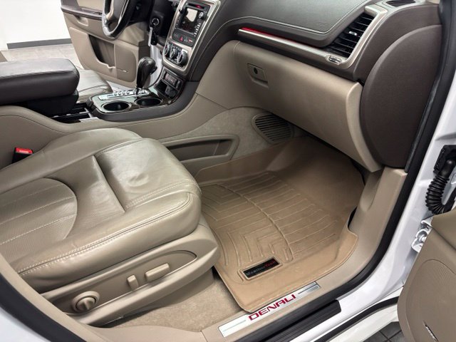 Used 2016 GMC Acadia Denali FWD image 41