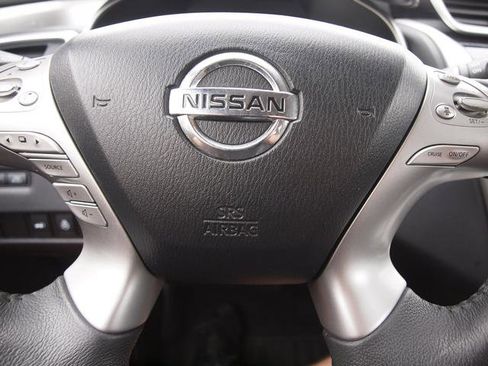 Used 2015 Nissan Murano Platinum w/ Platinum Technology Package AWD/4WD image 9